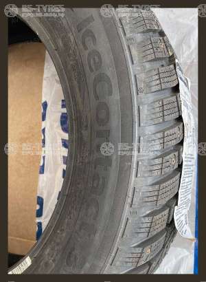 Continental ContiIceContact 3 255/45 R20 105T